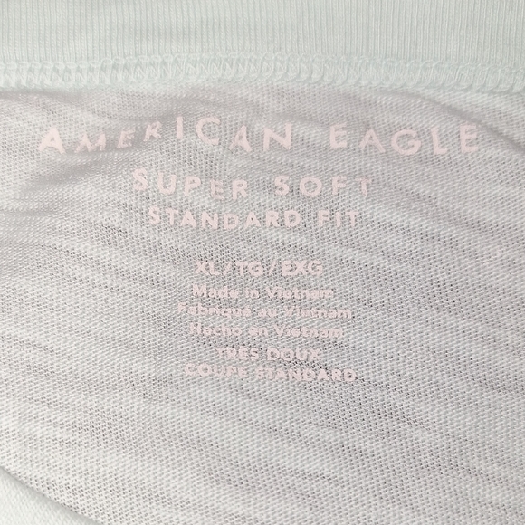 American Eagle Outfitters Light Mint Crew Neck Tee - Picture 2 of 3